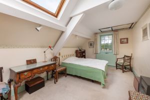 Photo 16- click for photo gallery